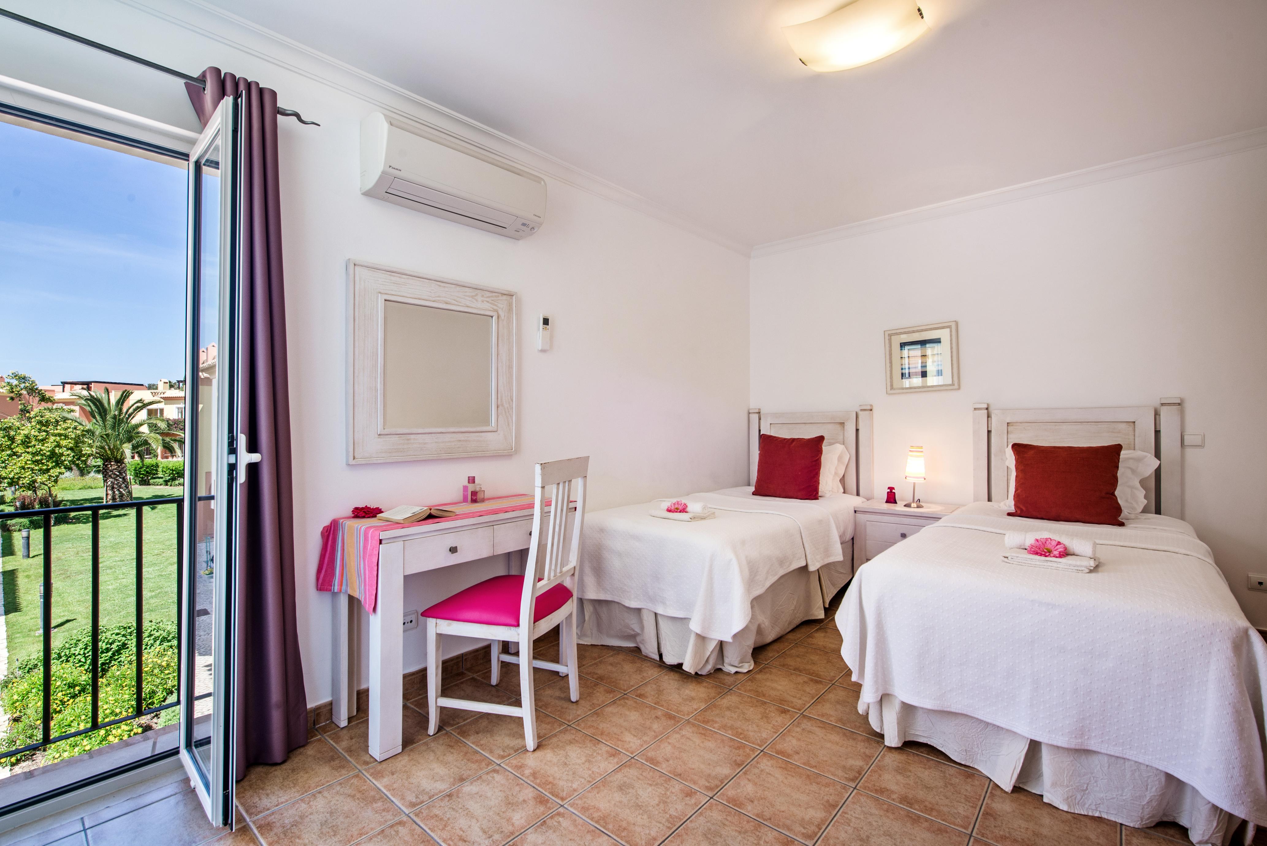 Jardim Da Meia Praia Resort Лагос Екстериор снимка