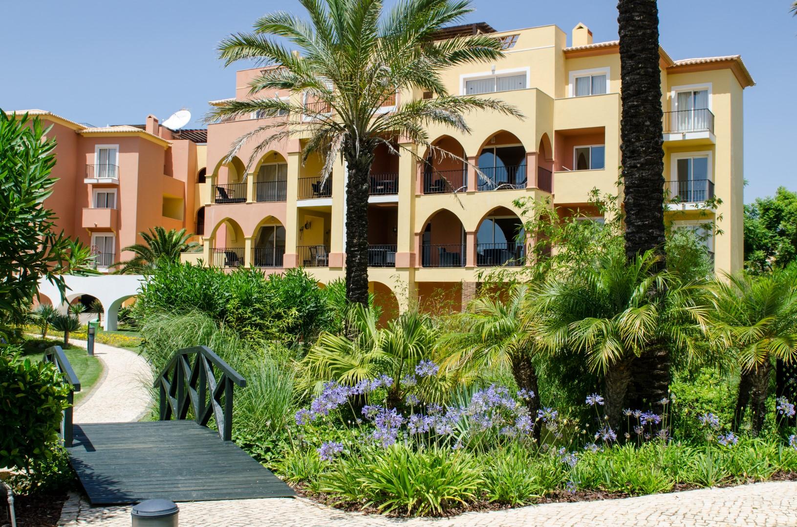 Jardim Da Meia Praia Resort Лагос Екстериор снимка