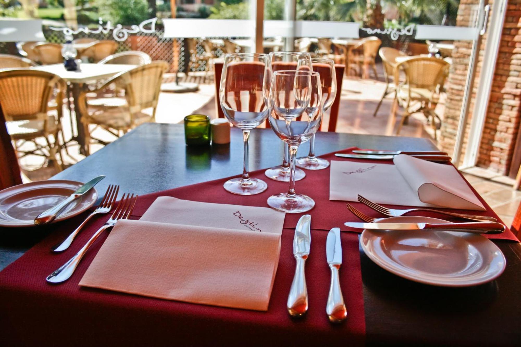 Jardim Da Meia Praia Resort Лагос Екстериор снимка