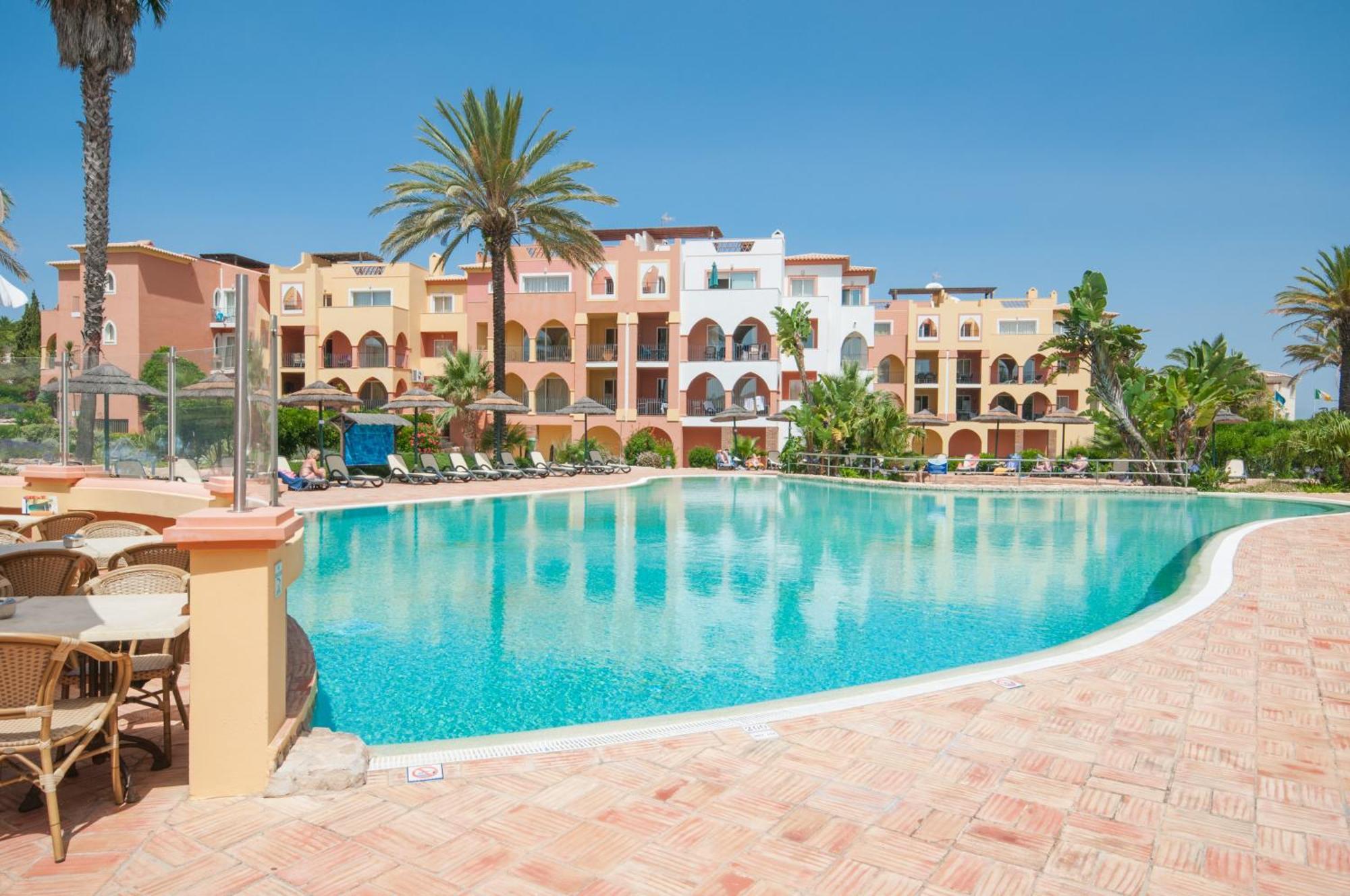 Jardim Da Meia Praia Resort Лагос Екстериор снимка