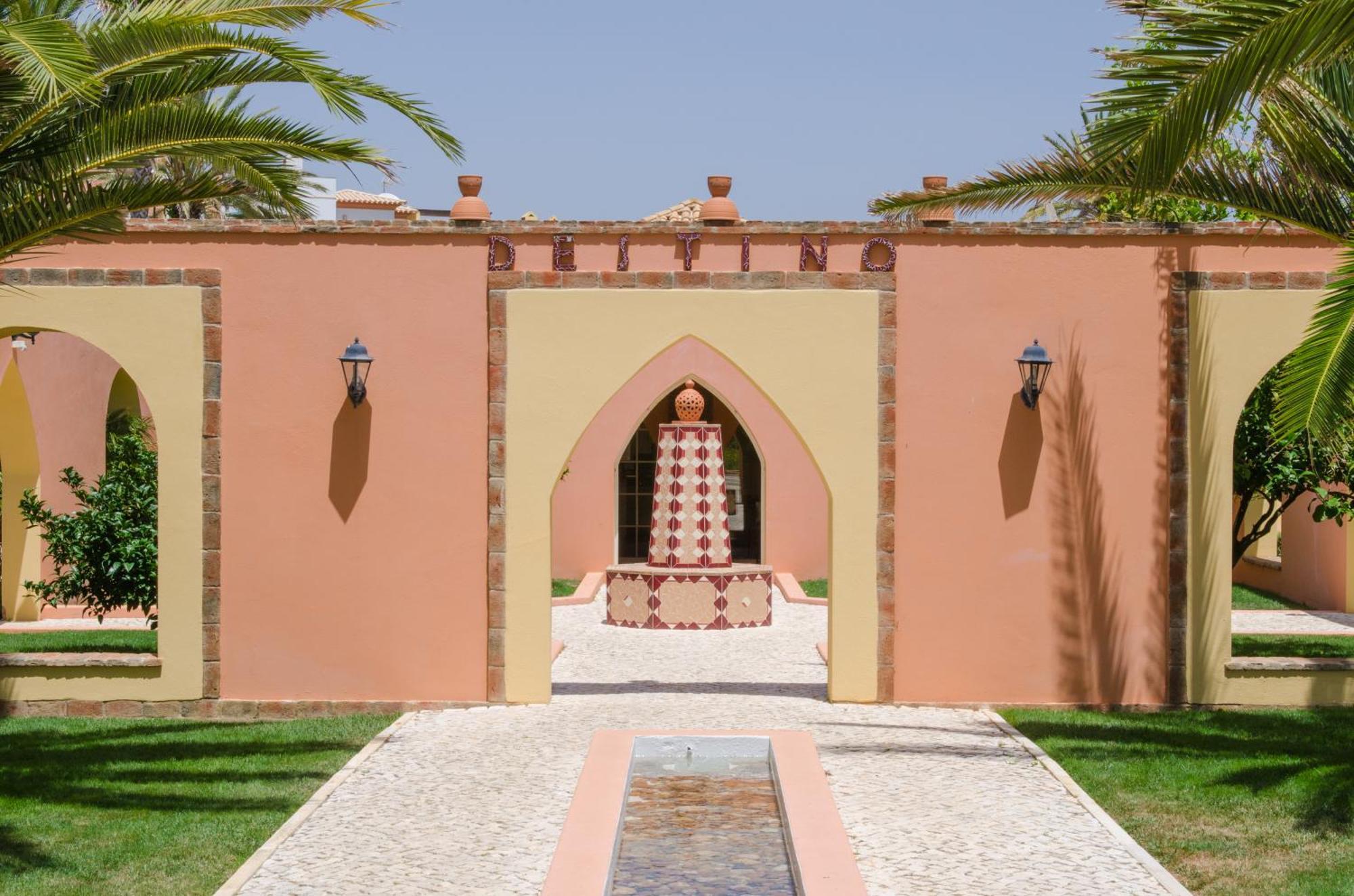 Jardim Da Meia Praia Resort Лагос Екстериор снимка